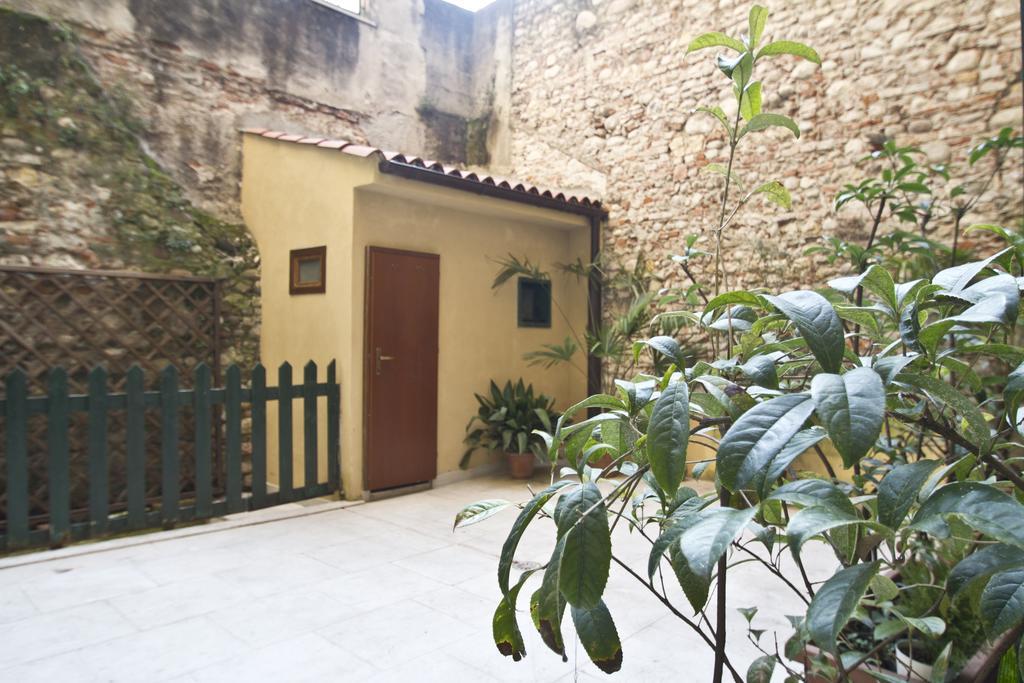 Cortiletto Διαμέρισμα Βερόνα Δωμάτιο φωτογραφία